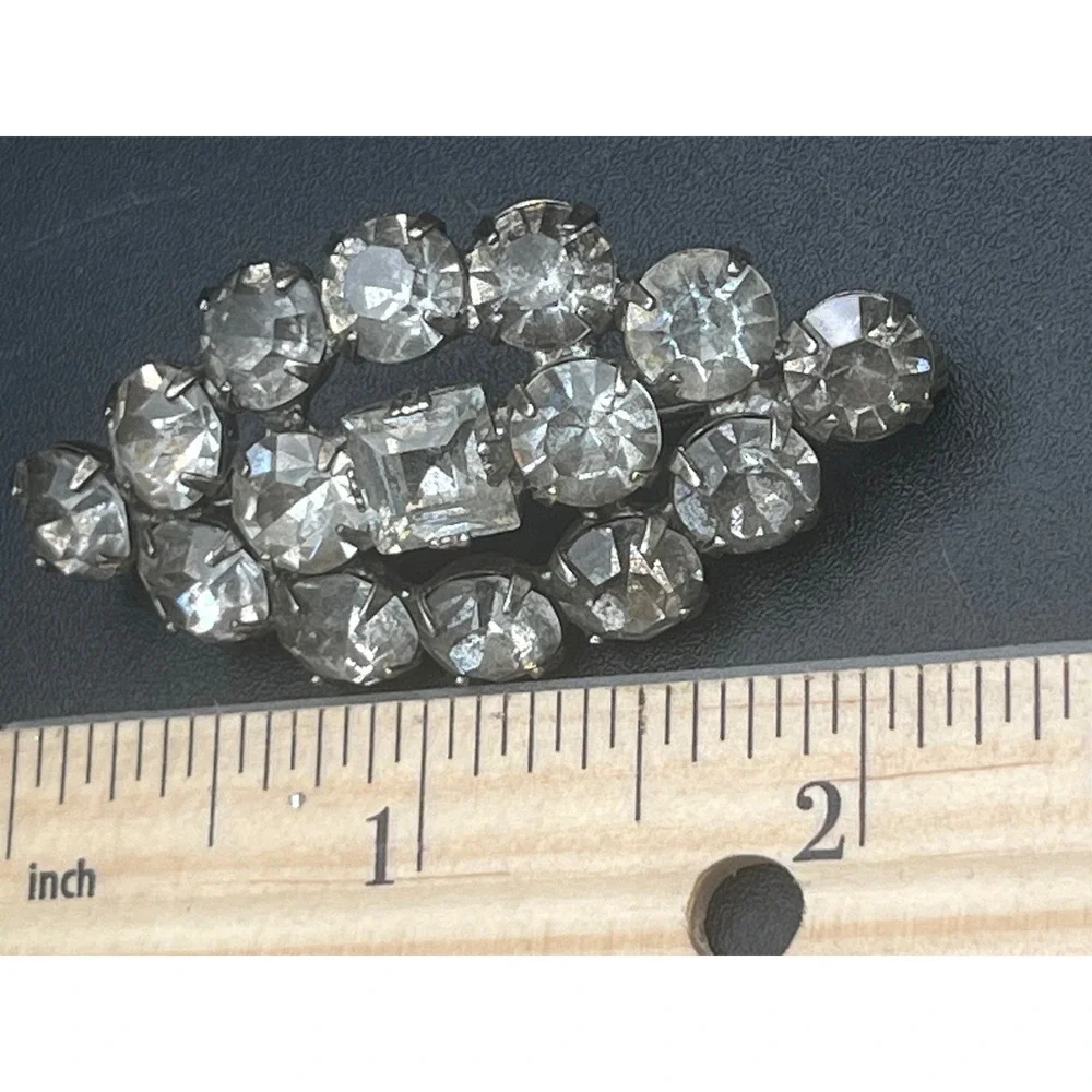 Vintage Art Deco Clear Rhinestone Open back‎ Tiered Brooch